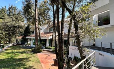 Casa en venta en Club de Golf Vallescondido con espectacular vista al campo