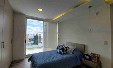 Nayon . Tranquilidad y confort. Casa en venta Urb. Juan Montalvo