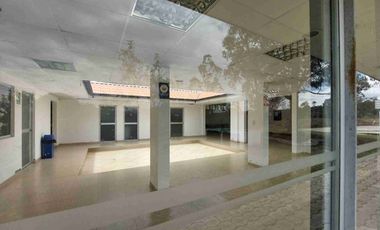 Nayon . Tranquilidad y confort. Casa en venta Urb. Juan Montalvo