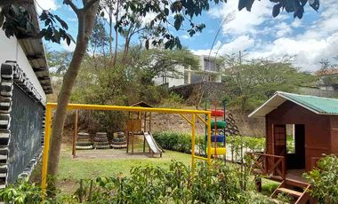 Nayon . Tranquilidad y confort. Casa en venta Urb. Juan Montalvo