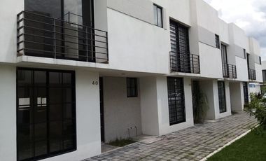 𝐂𝐚𝐬𝐚 𝐞𝐧 𝐕𝐞𝐧𝐭𝐚 𝐞𝐧 𝐂𝐨𝐭𝐨 𝐏𝐫𝐢𝐯𝐚𝐝𝐨 𝐞𝐧 𝐫𝐞𝐬𝐢𝐝𝐞𝐧𝐜𝐢𝐚𝐥 𝐩𝐚𝐫𝐪𝐮𝐞𝐬 𝐝𝐞𝐥 𝐪𝐮𝐢𝐧𝐜𝐞𝐨