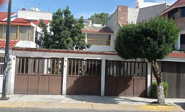 VENDO CASAMUY AMPLIA DE DOS NIVELES CON OPCION PARA AMPLIAR EN FRACCIONAMIENTO PRIVADO TORRES LINDAVISTA, CON VIGUILANCIA LAS 24HORAS