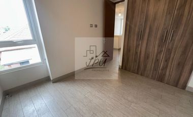 Townhouse Terraza Mirador Condominio Eliecer Parada Metro