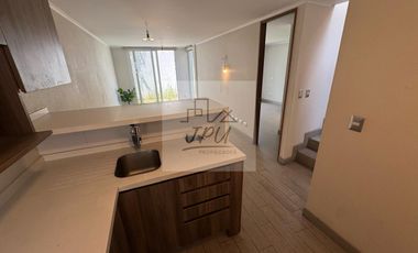 Townhouse Terraza Mirador Condominio Eliecer Parada Metro