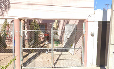 CASA A LA VENTA EN PASEOS DE AGUASCALIENTES, AGS. CENTRO REMATE