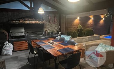 🏡 ¡Tu nuevo hogar en Valle Lo Campino! Casa familiar en venta en Quilicura 5D/3B + Terraza y piscina