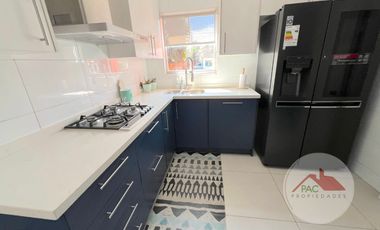 🏡 ¡Tu nuevo hogar en Valle Lo Campino! Casa familiar en venta en Quilicura 5D/3B + Terraza y piscina