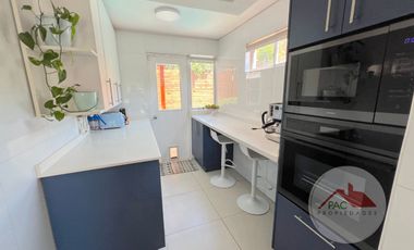 🏡 ¡Tu nuevo hogar en Valle Lo Campino! Casa familiar en venta en Quilicura 5D/3B + Terraza y piscina