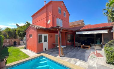 🏡 ¡Tu nuevo hogar en Valle Lo Campino! Casa familiar en venta en Quilicura 5D/3B + Terraza y piscina