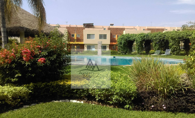 CASA EN VENTA EN CUERNAVACA  MORELOS YAUTEPEC  DS333