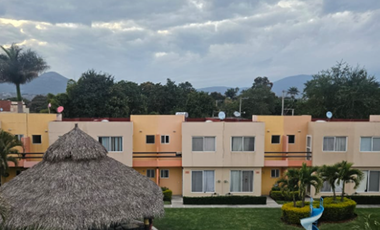 CASA EN VENTA EN CUERNAVACA  MORELOS YAUTEPEC  DS333