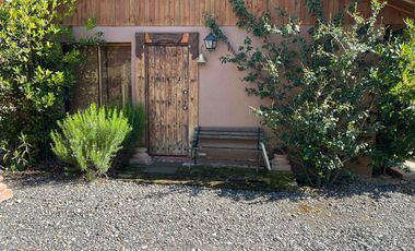 Hermosa Parcela con casa y cabaña en el Valle De Los Artistas de Lolol, VI Región.