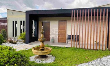 Casa campestre en Parcelación cerrada La Ceja