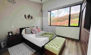 Casa campestre en Parcelación cerrada La Ceja