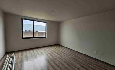 Casa en Renta en San Mateo Atenco de 4 recámaras a 2 calles de Av Lerma