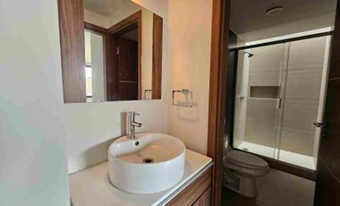 Casa en Renta en San Mateo Atenco de 4 recámaras a 2 calles de Av Lerma