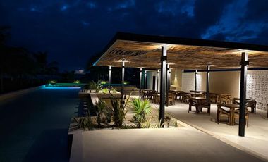 Modernes Einfamilienhaus mit mediterranem Design, Smart Home und Pool – nur 300 m vom Strand entfernt