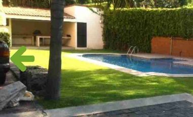Venta Casa en Condominio con Alberca Col. Acapatcingo, Cuernavaca , Mor.
