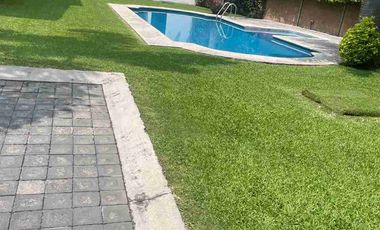 Venta Casa en Condominio con Alberca Col. Acapatcingo, Cuernavaca , Mor.