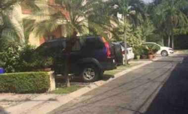 Venta Casa en Condominio con Alberca Col. Acapatcingo, Cuernavaca , Mor.