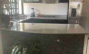 Venta Casa en Condominio con Alberca Col. Acapatcingo, Cuernavaca , Mor.