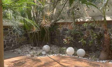 Venta Casa en Condominio con Alberca Col. Acapatcingo, Cuernavaca , Mor.