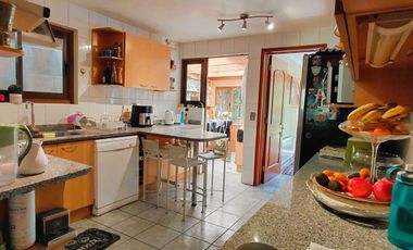 En Condominio Y Caminando Al Colegio, 6 Dorm+6 Baños
