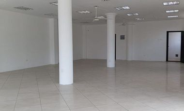 EN ALQUILER EDIFICIO COMERCIAL, LA ALBORADA