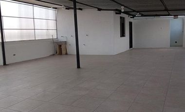 EN ALQUILER EDIFICIO COMERCIAL, LA ALBORADA