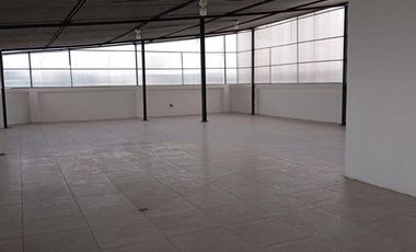 EN ALQUILER EDIFICIO COMERCIAL, LA ALBORADA