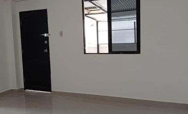 EN ALQUILER EDIFICIO COMERCIAL, LA ALBORADA