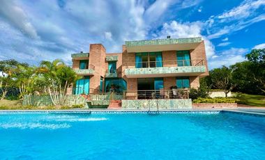 ALQUILER DE LINDA FINCA EL RENACER INF AL3017984911 LOS ESPERAMOS