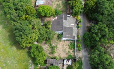 CASA LOTE EN VENTA EN RICAURTE CUNDINAMARCA A TAN SOLO 10MIN DEL CENTRO DE 1378 MTS2