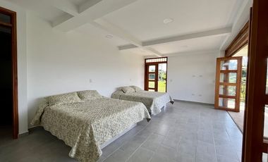 ALQUILER DE FINCA PRIVADA SANTA CLARA INF AL3017984838 EN YOPAL DISPONIBLE PARA TEMPORADA.