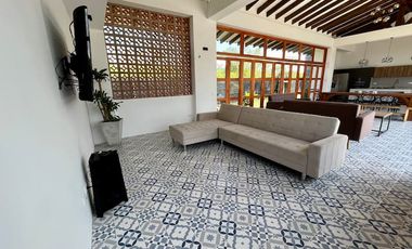 ALQUILER DE FINCA PRIVADA SANTA CLARA INF AL3017984838 EN YOPAL DISPONIBLE PARA TEMPORADA.