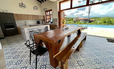 ALQUILER DE FINCA PRIVADA SANTA CLARA INF AL3017984838 EN YOPAL DISPONIBLE PARA TEMPORADA.