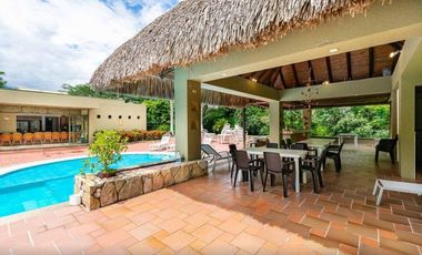 ALQUILER DE LINDA FINCA LAS LAJAS EN VILLAVICENCIO INF AL3017990898 TE ESPERAMOS.