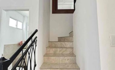 Venta de casa en Casalaguna etapa Serena