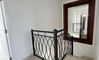 Venta de casa en Casalaguna etapa Serena