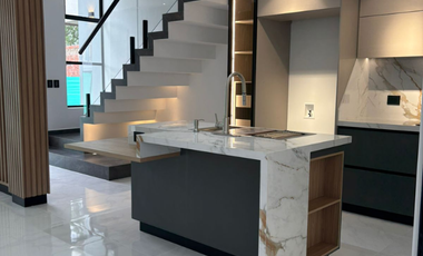 VENTA CASA EN URBANIZACION VILLA CAMILA