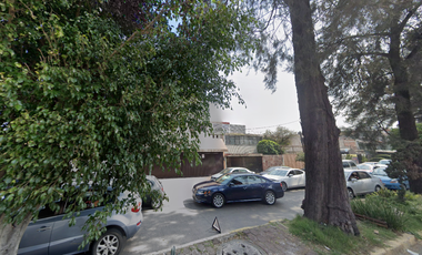 CASA EN JARDIN BALBUENA VENUSTIANO CARRANZA EN VENTA DE REMATE