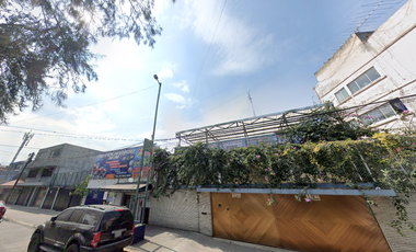 CASA EN JARDIN BALBUENA VENUSTIANO CARRANZA EN VENTA DE REMATE