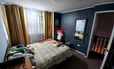 Hermosa Casa Dos Pisos, 5 Dormitorios, 2 Baños, Villa Tres Montes, Quilicura.