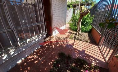 Casa de Un Piso Solida, 2 Dormitorios, 1 Baño, Villa Casas de lo Ovalle, Comuna de Quilicura.