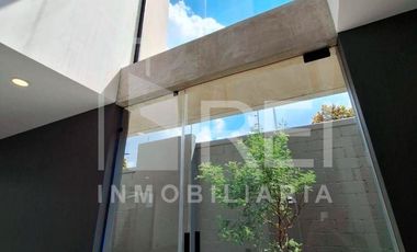 VENTA CASA EN VALLE IMPERIAL ZAPOPAN