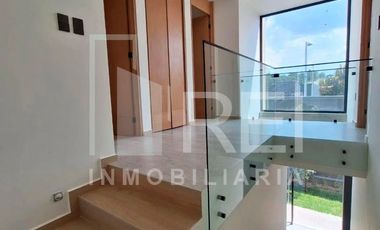 VENTA CASA EN VALLE IMPERIAL ZAPOPAN