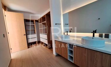 VENTA CASA EN VALLE IMPERIAL ZAPOPAN