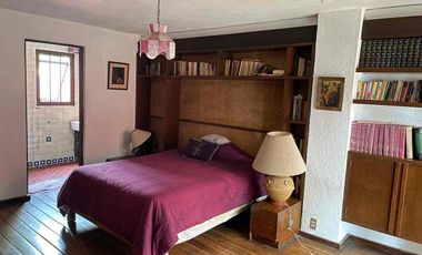Increíble casa para remodelar en venta en San Angel Inn