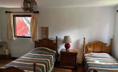 Increíble casa para remodelar en venta en San Angel Inn