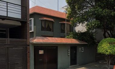 ¡Remate Bancario!, Casa en Avenida Clavería!